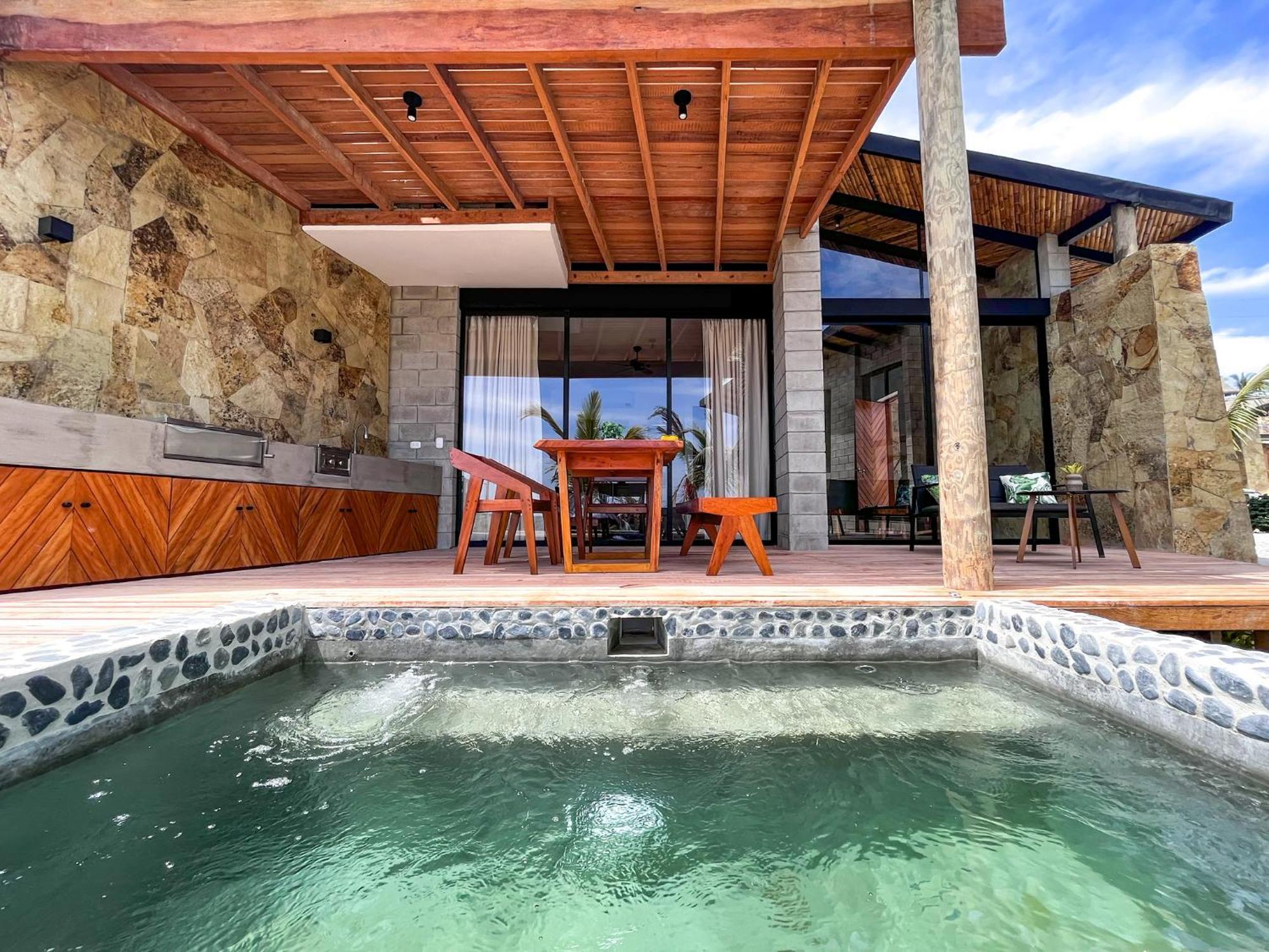 Diem Vichayito Beachfront Eco-Luxury Exterior foto